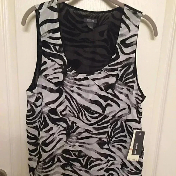 BNWT Reaction-Kenneth Cole zebra print top  sz 10 - Picture 1 of 4